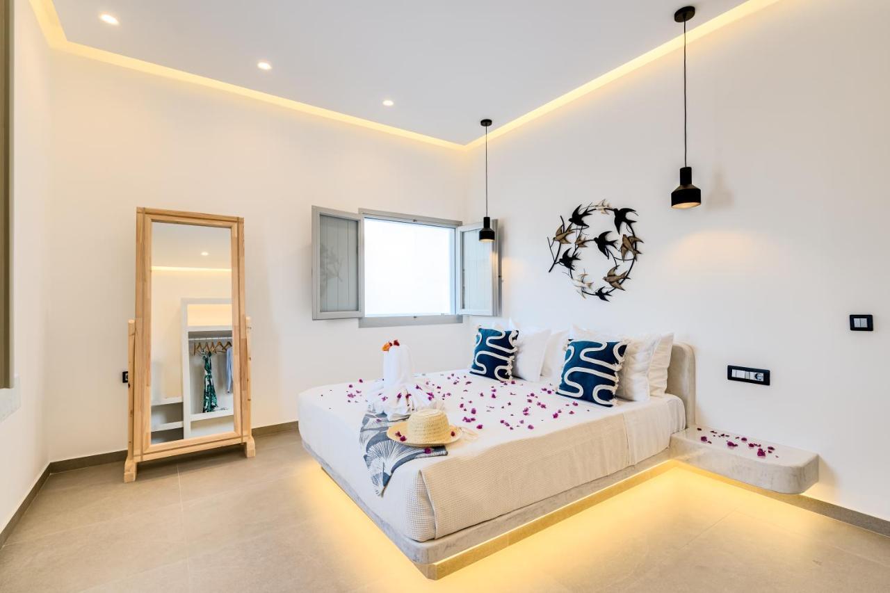 Tiara Suites Santorini サントリーニ エクステリア 写真