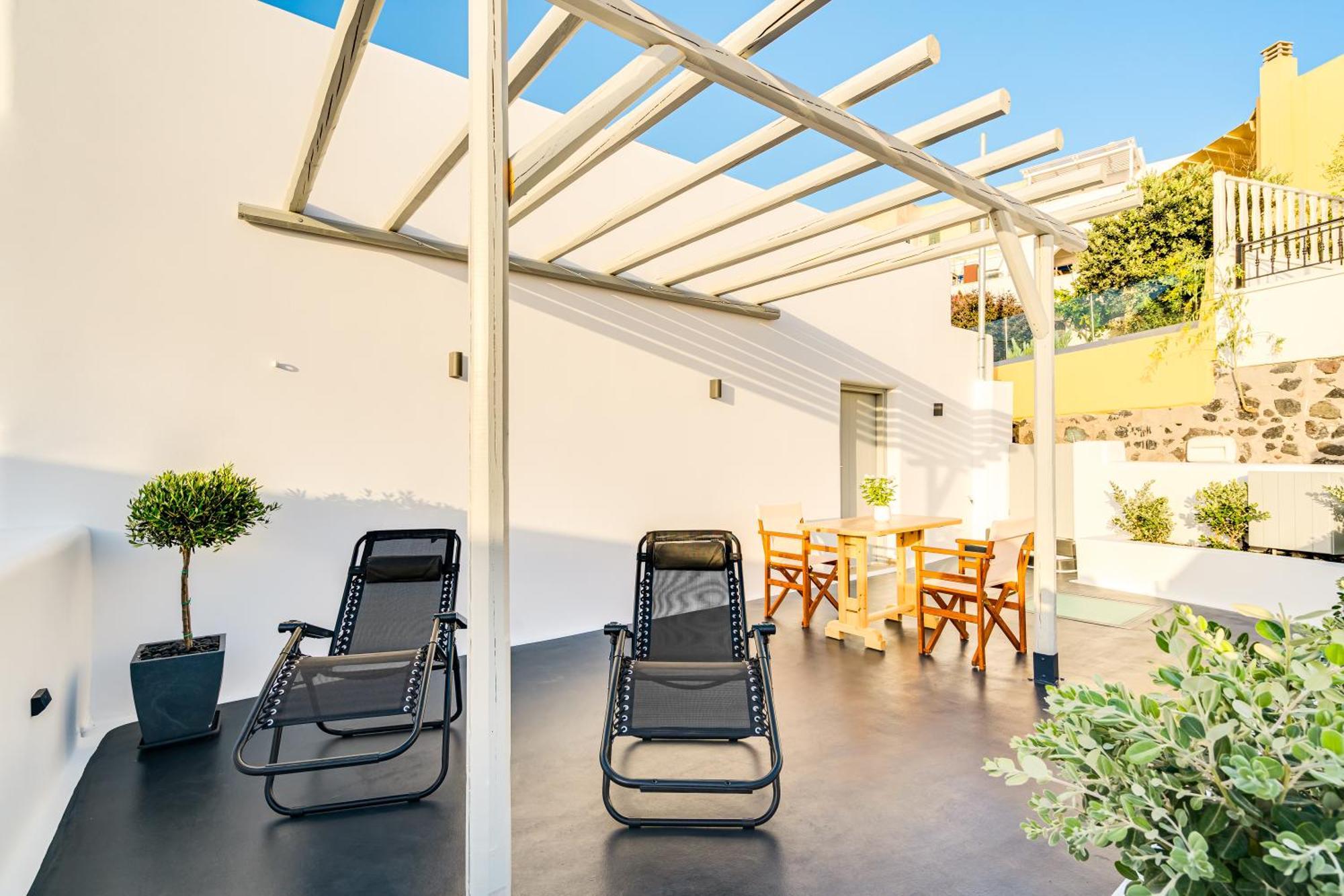 Tiara Suites Santorini サントリーニ エクステリア 写真